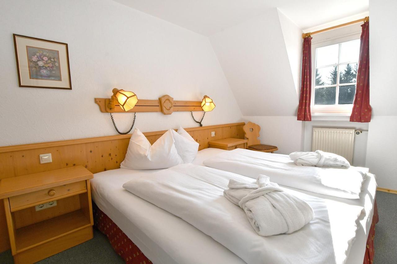 Landhotel Altes Zollhaus Hermsdorf  Luaran gambar