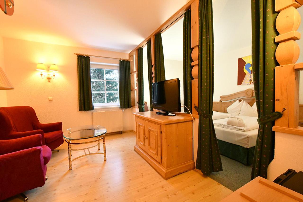 Landhotel Altes Zollhaus Hermsdorf  Luaran gambar